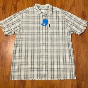 Men’s Columbia short sleeve button down shirt 3XT